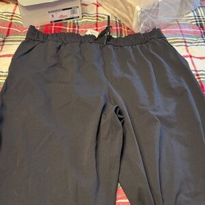 Lululemon women’s Black Pants